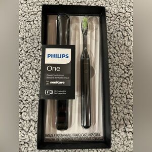 NWT Philips One Black Power Toothbrush
